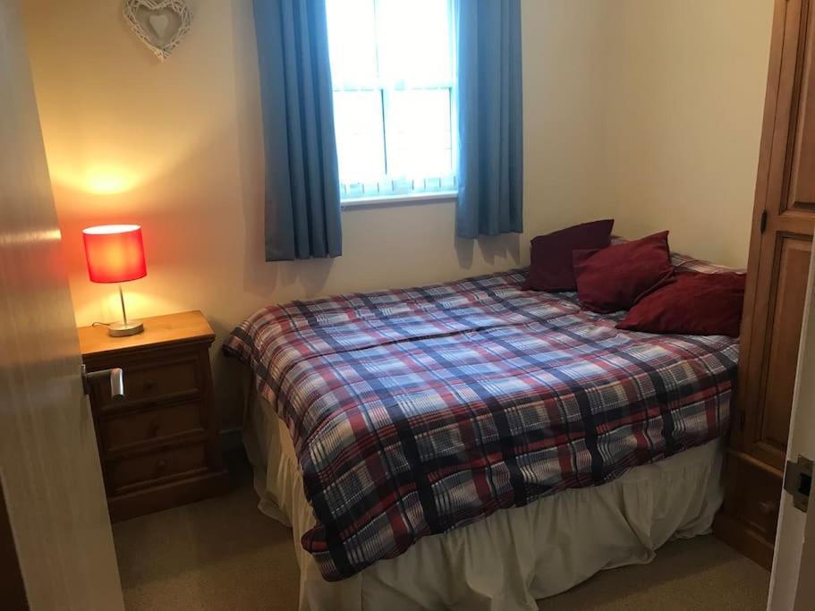 Great Offer 2 Bed Tenby Flat Free Parking 외부 사진
